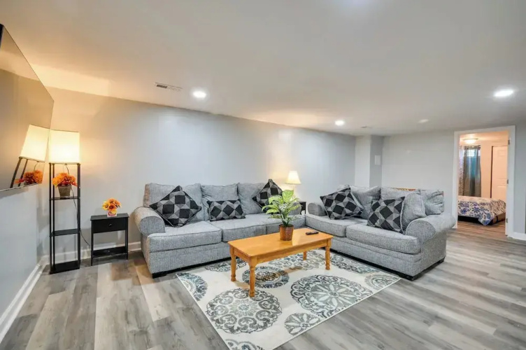 Deck & Grill: Convenient Home in Hummelstown