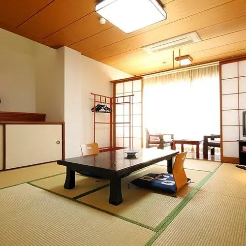 Sozukyo Onsen Nishiki Palace Hotel