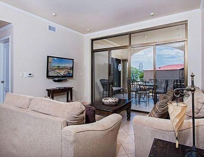 Apartment with balcony and with sea view