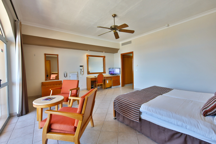 Paradise Bay Resort photo 13