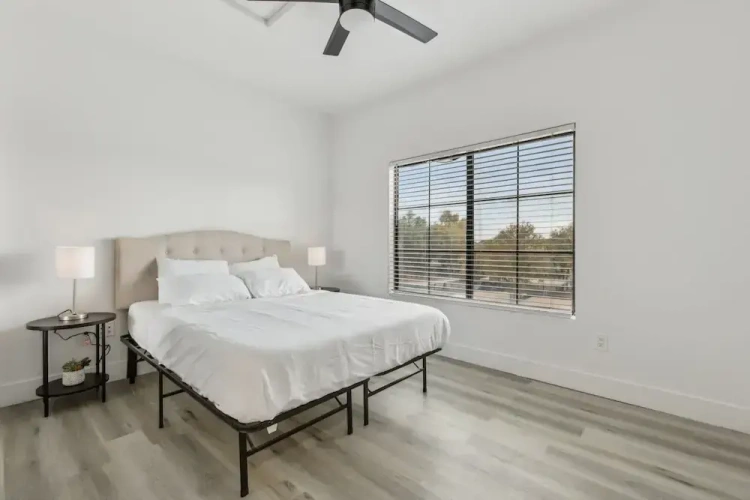 2 Bedrooms Deluxe Apartment