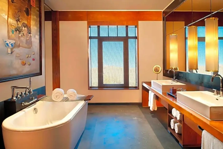 Deluxe Double room with view