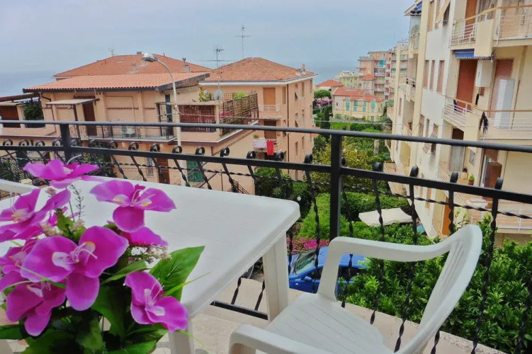 53 Solaro Apartments
