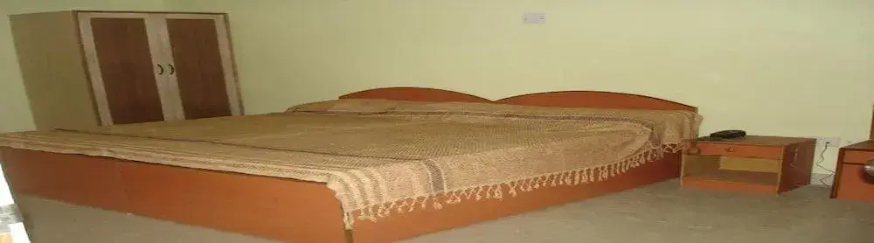 Room Maangta 511 Prashant Vihar