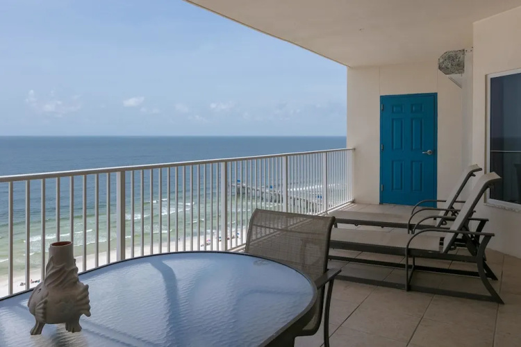 Admirals Quarters #1408
