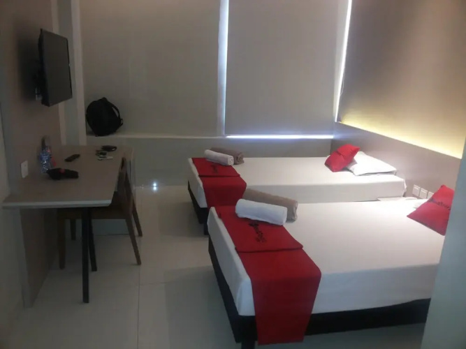 SleepZzz Hotel Pulomas