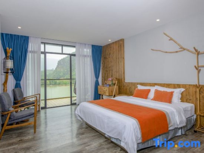 Deluxe Double room with lake view