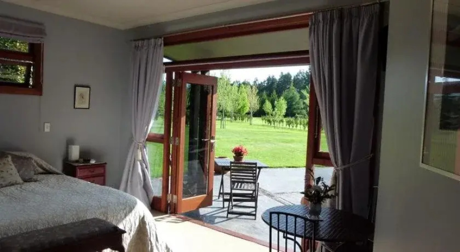 Hadleigh Boutique Lodge