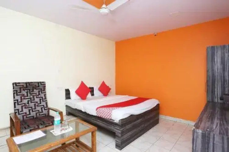 Hotel Ashirwad