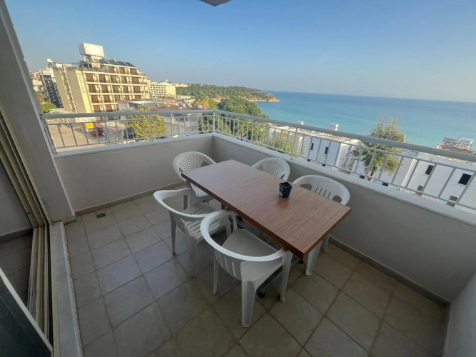 Hotel Holiday Apart