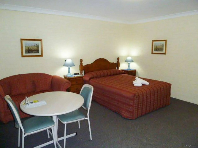 Blue Diamond Motor Inn