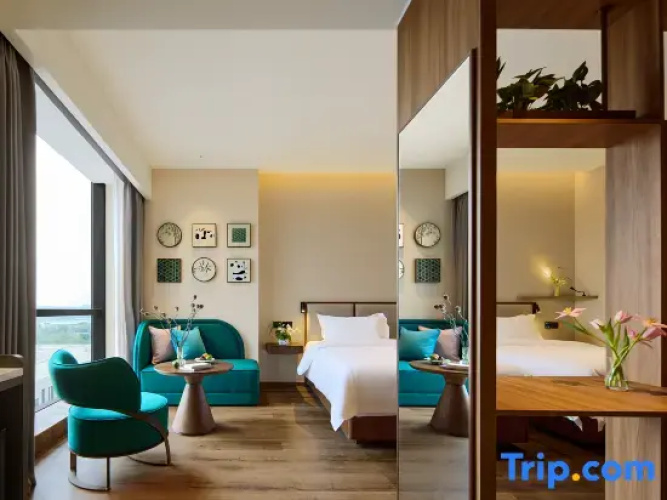 Yingju Hotel (Panda Base Branch)