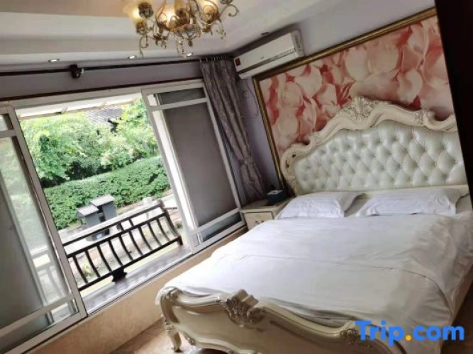 Standard Twin Family room