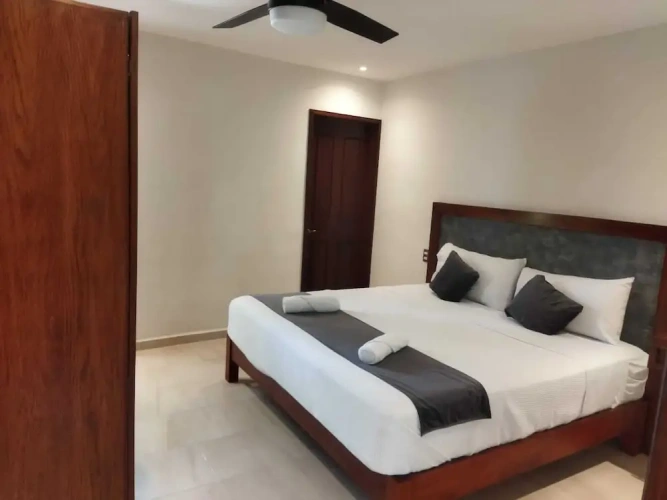 Standard Double room with pool view
