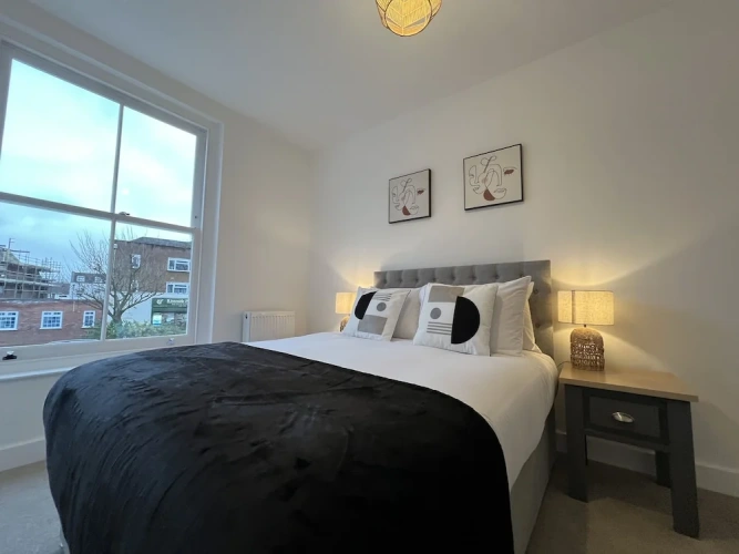 2 Bedrooms Apartment with balcony