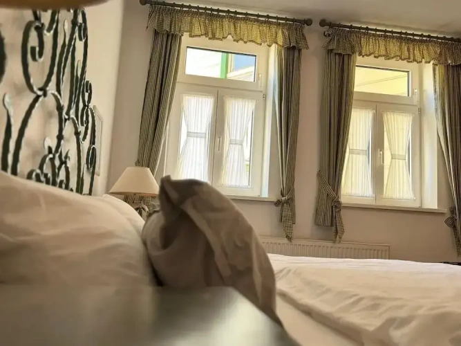 1 Bedroom Economy Double room with city view