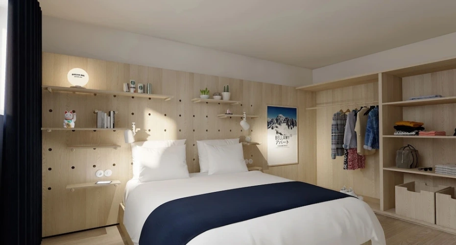 4 Bedrooms Apartment
