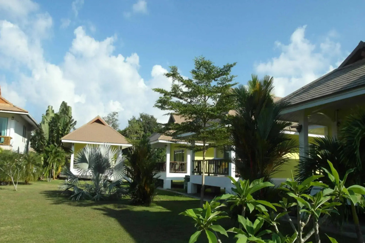 Thipburee Resort