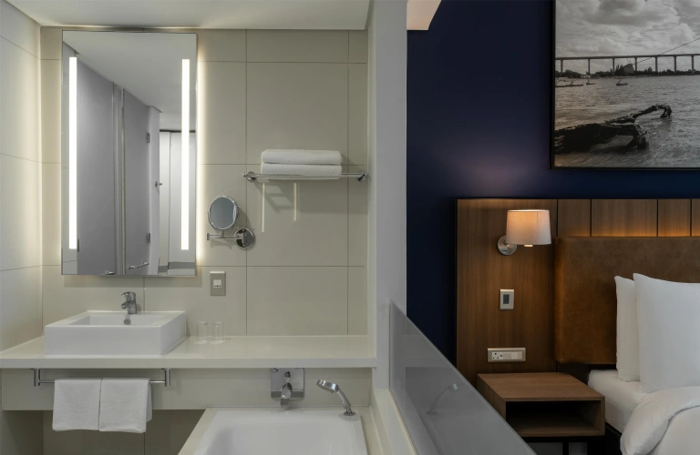 Deluxe room with ocean view