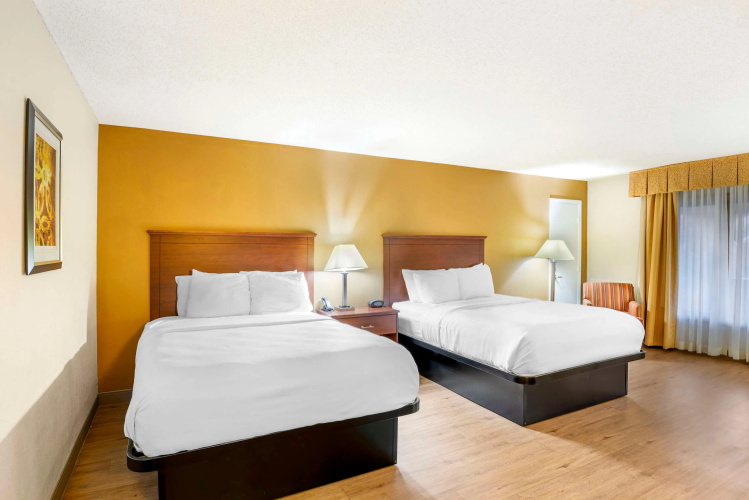 Best Western Plus Governor's Inn photo 6