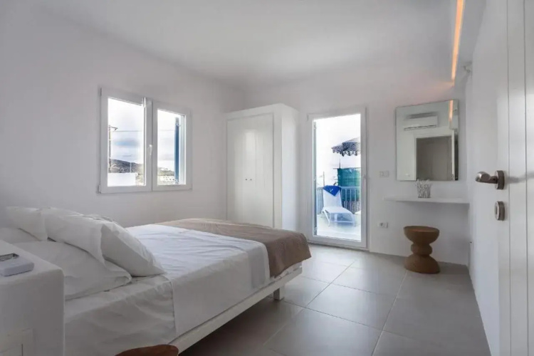 Flag Suites