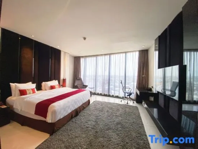 Presidential Double Club Suite