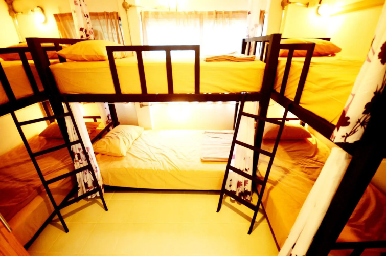 Early Bird Hostel Ayutthaya