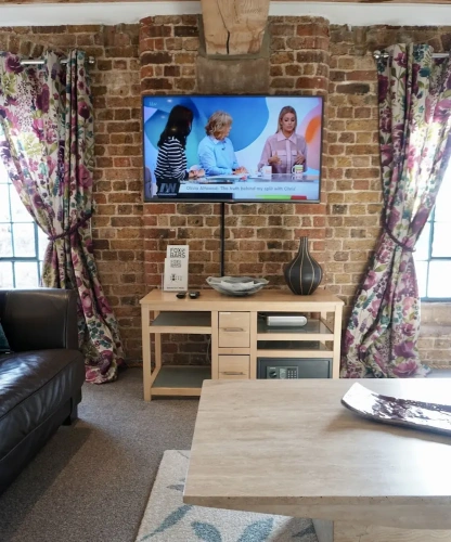 2 Bedrooms Executive Apartment