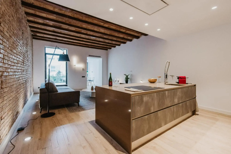 Petit Luxe St. Pere