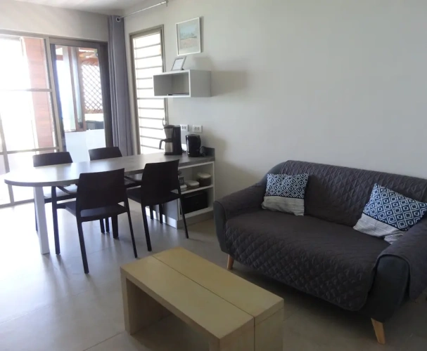 Deluxe Double Suite beachfront