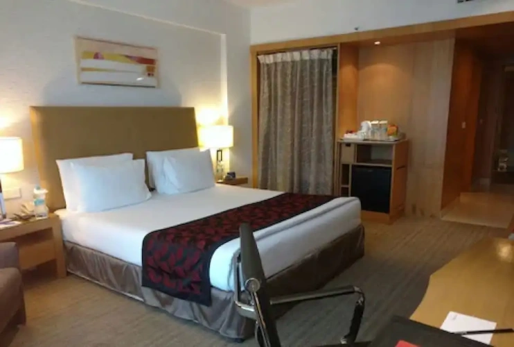 Standard room with city view