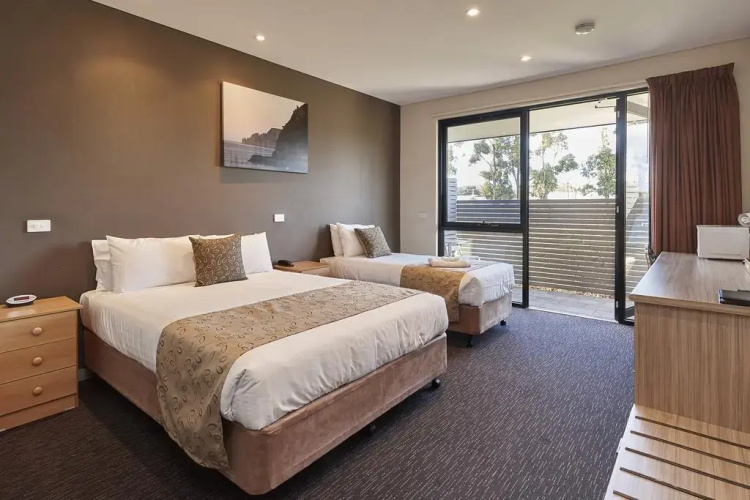 Foreshore Hotel
