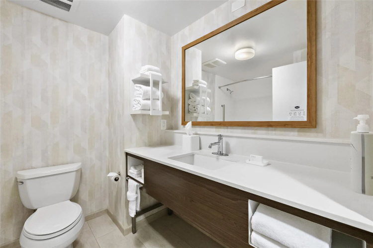Hampton Inn & Suites Lancaster photo 9