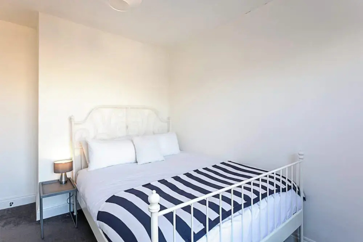 Three Bedroom Kensington Flat