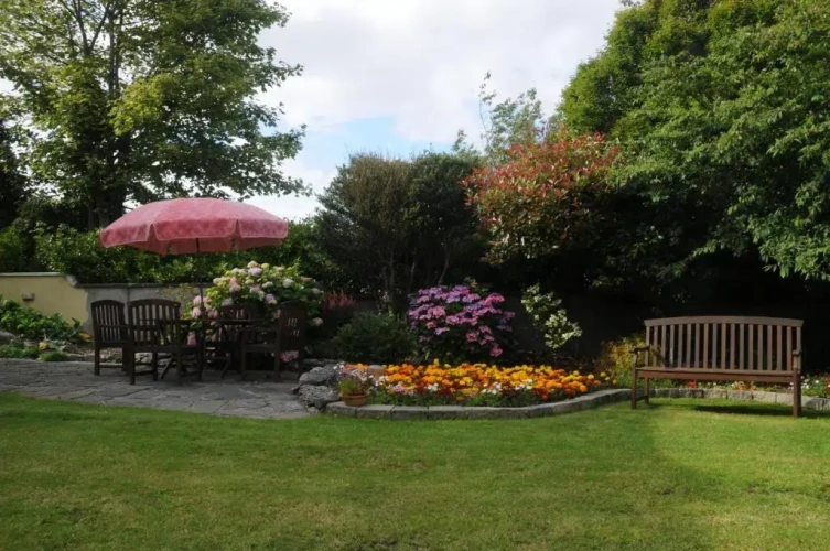 Standard Double room with garden view
