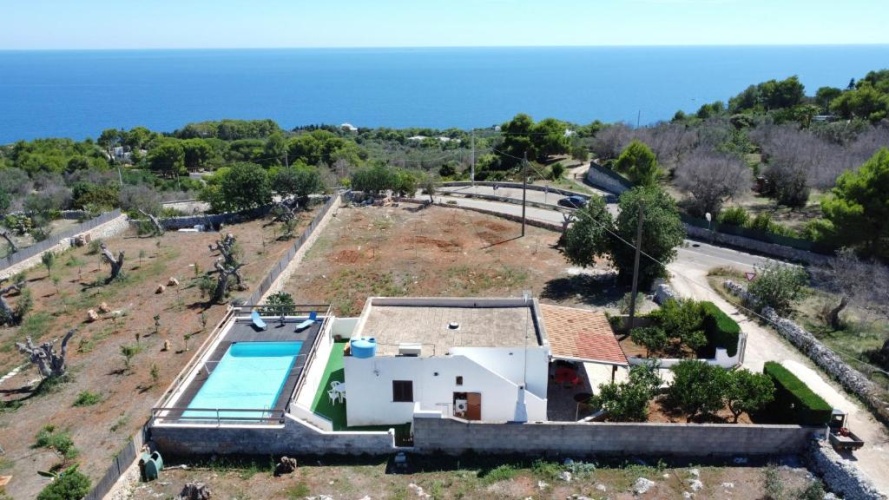 3 Bedrooms Villa