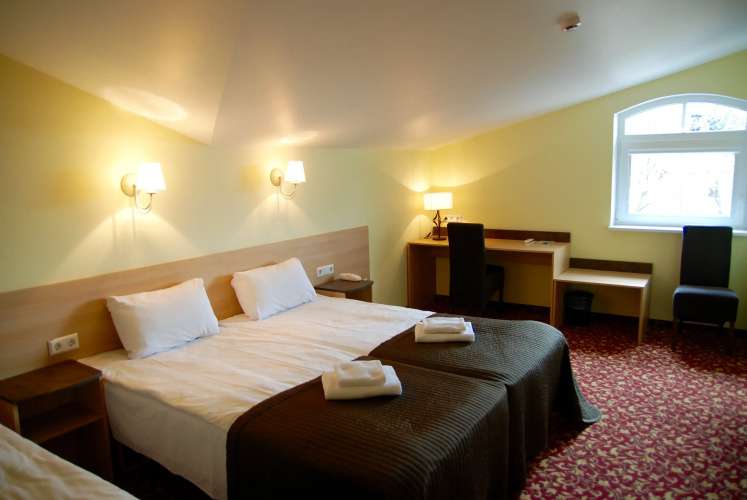 City Gate Hotel