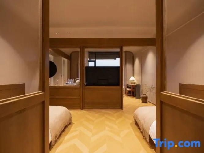 Luxury Twin room