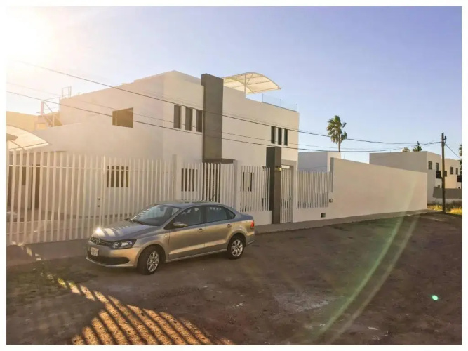House In Miramar Seaview And Private Pool templada