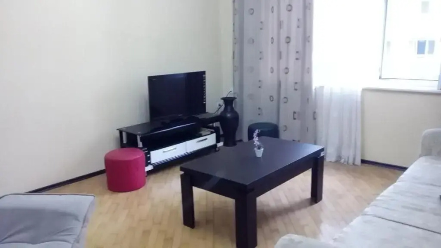 Apartament Roman