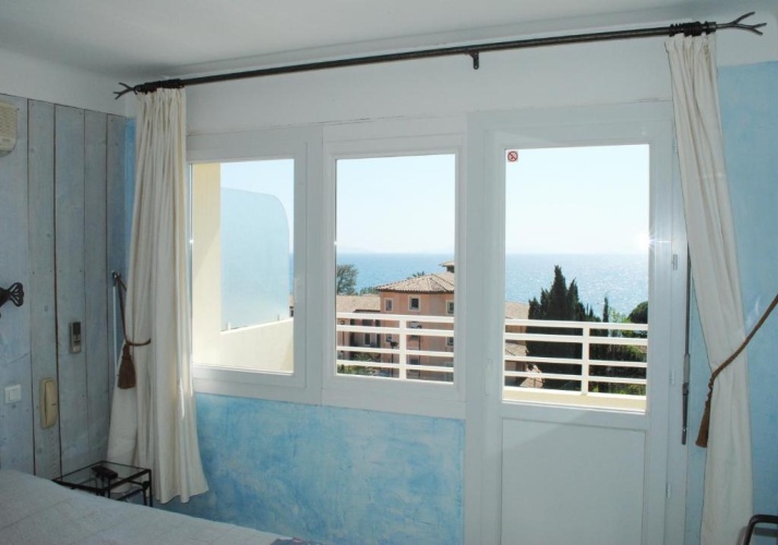 Standard Double room with balcony and with sea view