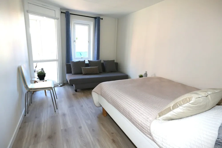 1 Bedroom Business Apartment