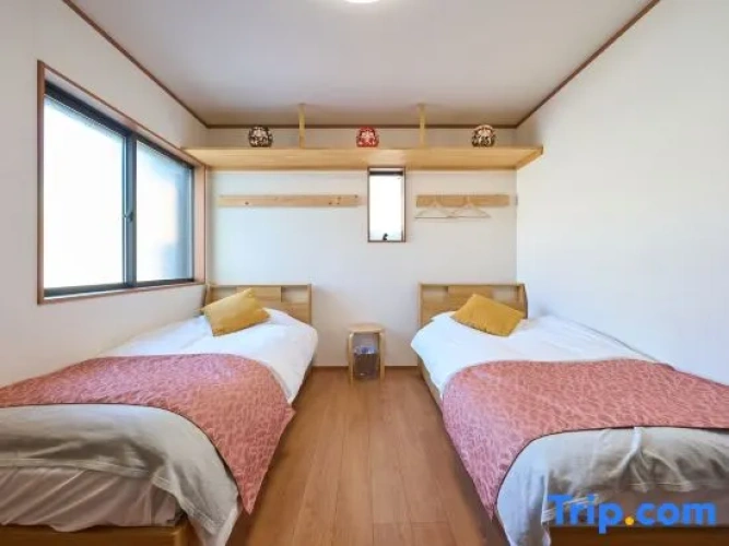 2 Bedrooms Cottage