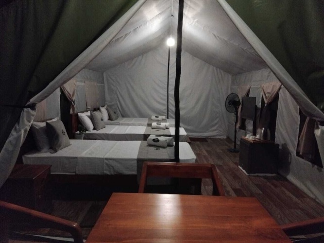 Standard Triple room with balcony