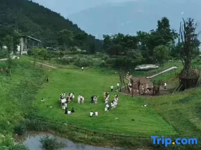 Guiyuan Hilly Hotel Resort