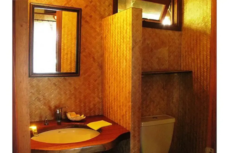 Fare Upu beach front cottage - Moorea
