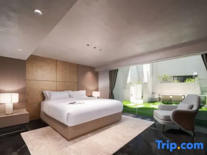 2 Bedrooms Luxury Suite