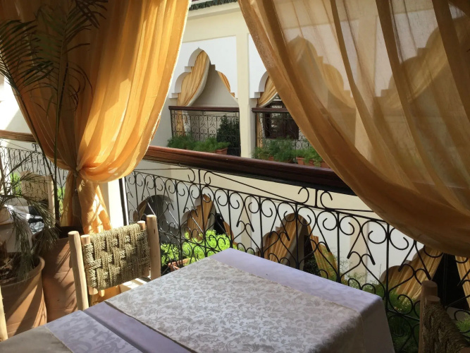 Abélia Riad