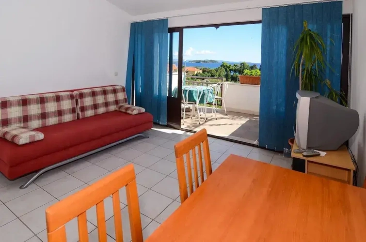 1 Bedroom Apartment with balcony