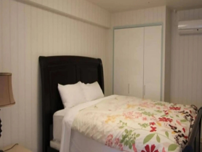 Beachside Condominium